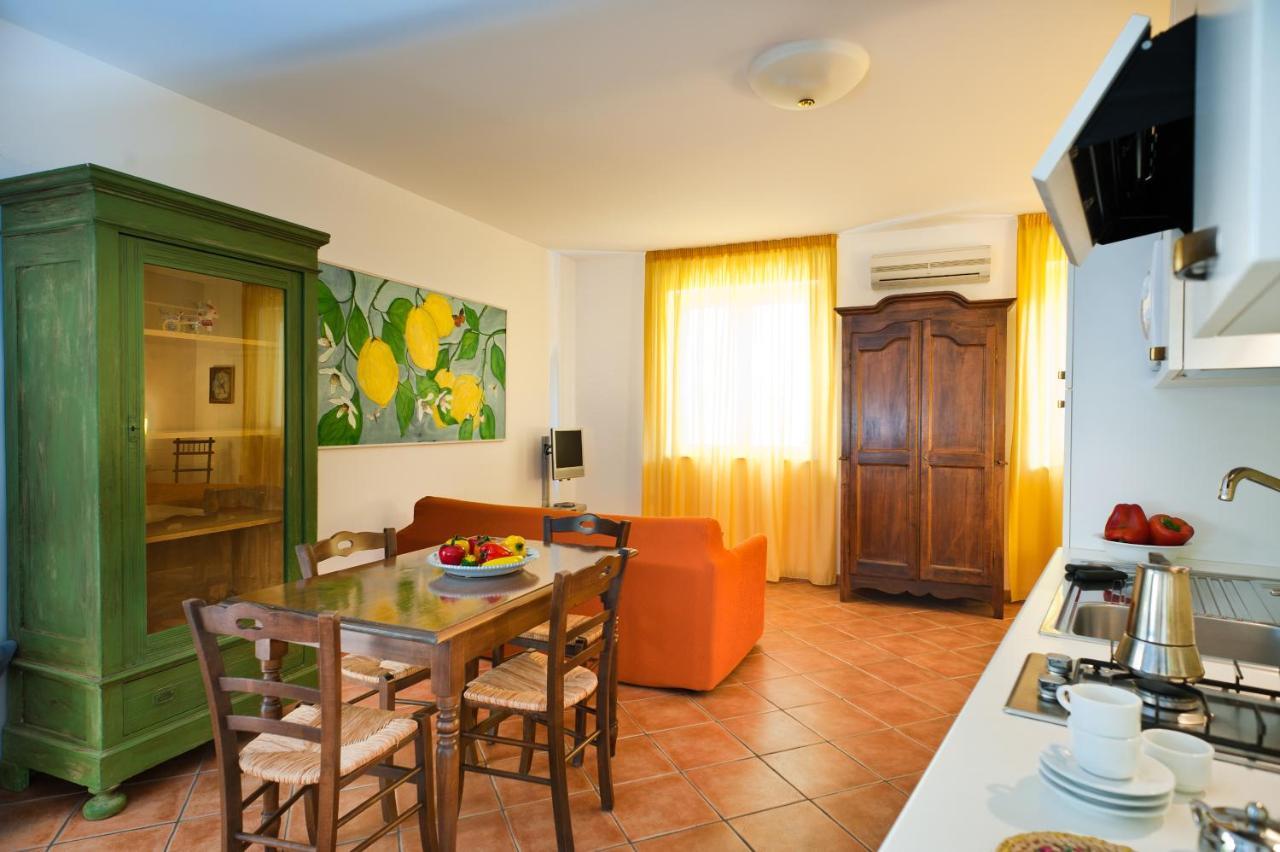 Apartment Degli Agrumi *