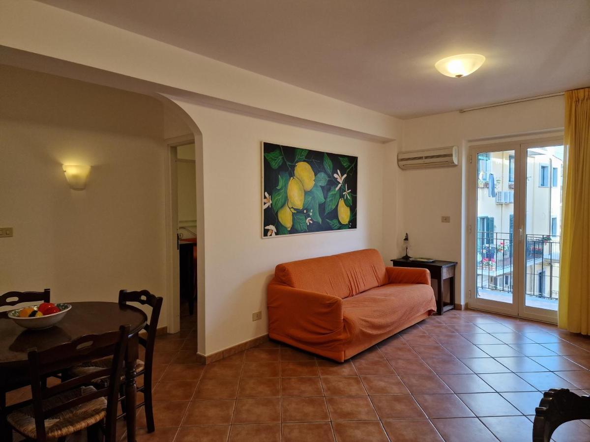 Degli Agrumi Apartment *