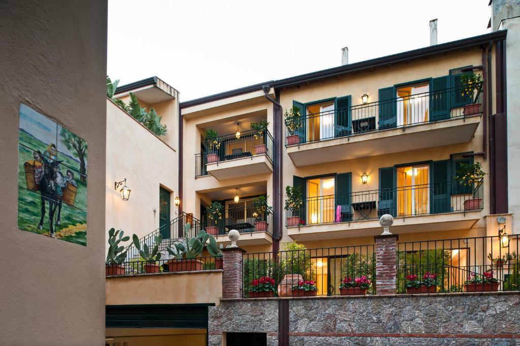 Degli Agrumi Taormina