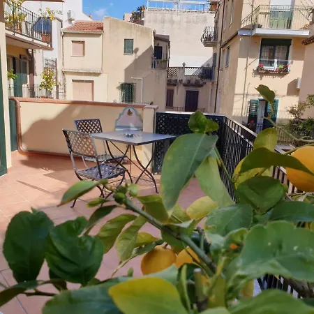 Residence Degli Agrumi Taormina Exterior photo