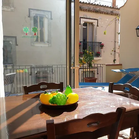 Residence Degli Agrumi Taormina Exterior photo